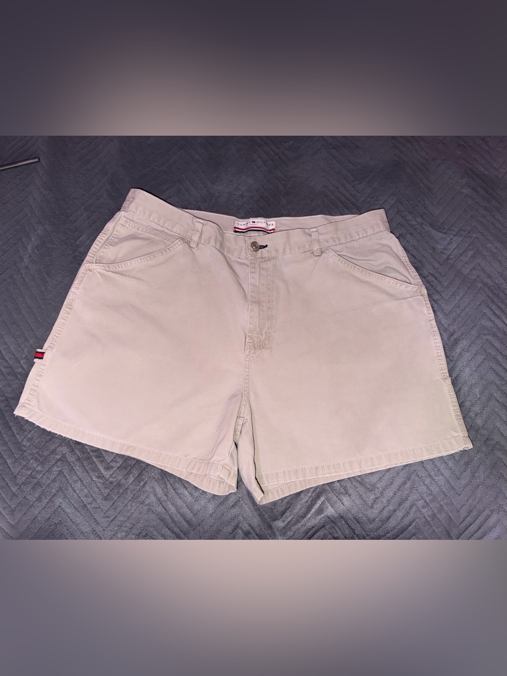 Vintage Tommy Hilfiger Carpenter Shorts Khaki Size 16 Fits Modern 18
